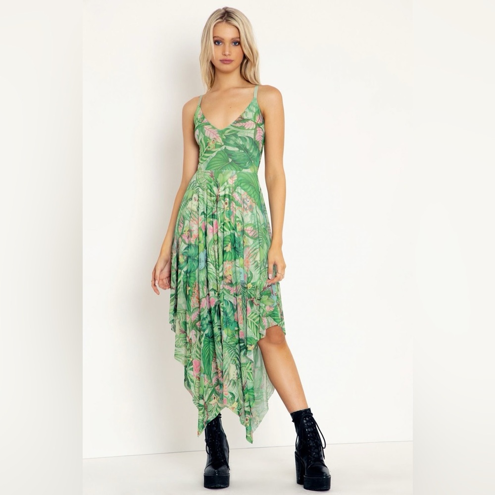 Blackmilk Grass Type Starters Handkerchief Dress